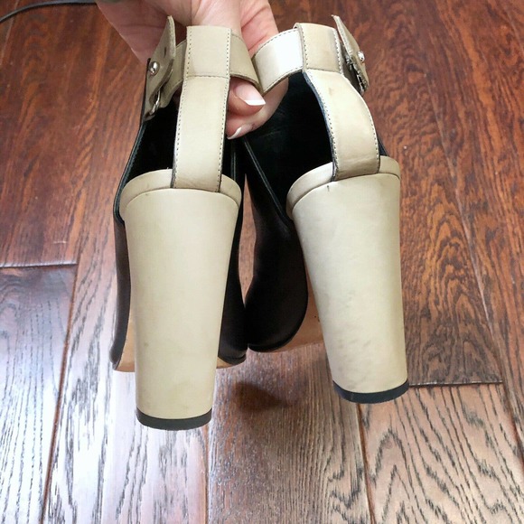 Vince Addison Peep Toe Leather Bootie - Picture 4 of 5